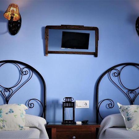 Hostal Arco Plaza Мохакар Экстерьер фото