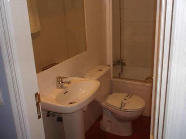 Hostal Arco Plaza Мохакар Экстерьер фото